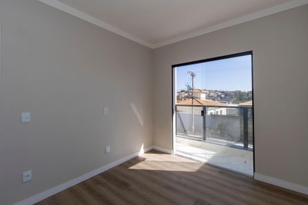 Casa à venda com 183m², 3 quartos e 3 vagasSuíte