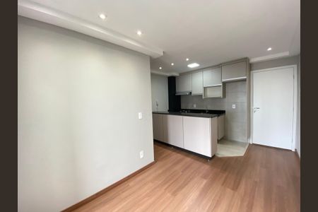 Sala de apartamento à venda com 2 quartos, 48m² em Vila Augusta, Guarulhos