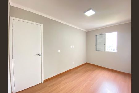Apartamento à venda com 48m², 2 quartos e 1 vaga Apartamento à venda com 48m², 2 quartos e 1 vagaSuite