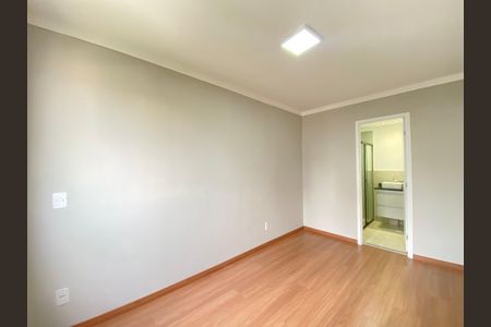 Apartamento à venda com 48m², 2 quartos e 1 vaga Apartamento à venda com 48m², 2 quartos e 1 vagaSuite