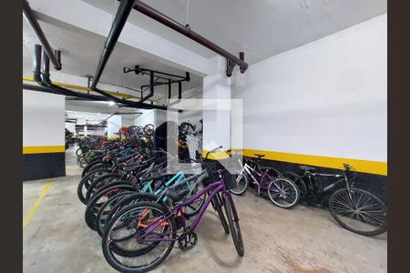 Apartamento para alugar com 38m², 1 quarto e 1 vaga Apartamento para alugar com 38m², 1 quarto e 1 vagaÁrea comum - Bicicletário