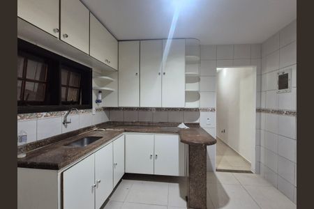Casa de condomínio à venda com 120m², 2 quartos e 1 vagaCozinha