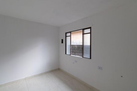 Casa para alugar com 80m², 2 quartos e 1 vaga Casa para alugar com 80m², 2 quartos e 1 vagaQuarto 1