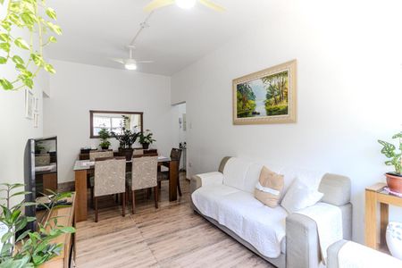 Apartamento à venda com 104m², 3 quartos e sem vaga Apartamento à venda com 104m², 3 quartos e sem vagaSala