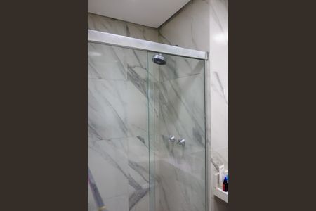 Apartamento à venda com 57m², 2 quartos e 1 vagaBanheiro da Suíte 2