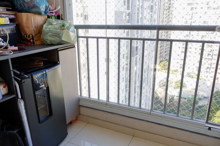 Sacada de apartamento para alugar com 2 quartos, 57m² em Continental, Osasco