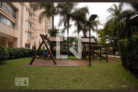 Apartamento para alugar com 112m², 3 quartos e 3 vagasÁrea comum - Playground