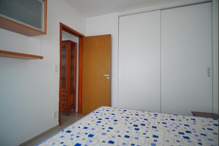 Quarto de apartamento à venda com 1 quarto, 48m² em Petrópolis, Porto Alegre