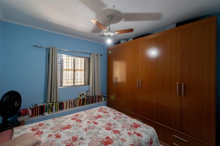 Casa à venda com 120m², 2 quartos e 2 vagas Casa à venda com 120m², 2 quartos e 2 vagasSuíte 1