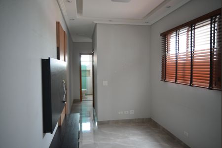Sala de apartamento para alugar com 2 quartos, 110m² em Vila Alto de Santo Andre, Santo André