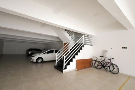 Apartamento à venda com 110m², 2 quartos e 1 vaga Apartamento à venda com 110m², 2 quartos e 1 vagaGaragem