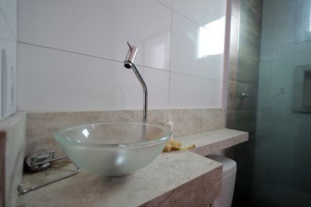 Apartamento à venda com 110m², 2 quartos e 1 vaga Apartamento à venda com 110m², 2 quartos e 1 vagaBanheiro 1