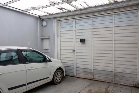 Garagem de casa à venda com 2 quartos, 100m² em Quitaúna, Osasco