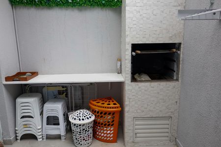 Churrasqueira de casa à venda com 2 quartos, 100m² em Quitaúna, Osasco