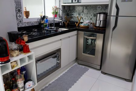 Cozinha de casa à venda com 2 quartos, 100m² em Quitaúna, Osasco