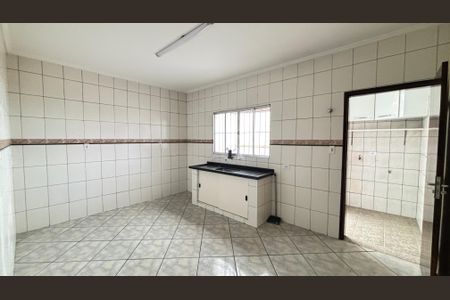 Casa à venda com 125m², 2 quartos e 1 vaga Casa à venda com 125m², 2 quartos e 1 vagaCozinha