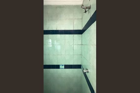 Casa à venda com 125m², 2 quartos e 1 vaga Casa à venda com 125m², 2 quartos e 1 vagaBanheiro