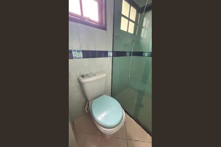 Casa à venda com 125m², 2 quartos e 1 vaga Casa à venda com 125m², 2 quartos e 1 vagaBanheiro