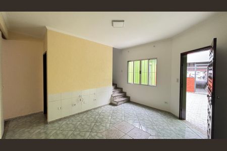 Casa à venda com 125m², 2 quartos e 1 vaga Casa à venda com 125m², 2 quartos e 1 vagaSala