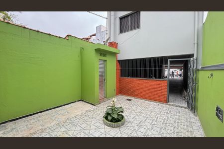 Casa à venda com 125m², 2 quartos e 1 vaga Casa à venda com 125m², 2 quartos e 1 vagaQuintal