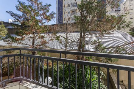 Apartamento à venda com 43m², 1 quarto e 1 vaga Apartamento à venda com 43m², 1 quarto e 1 vagaVaranda