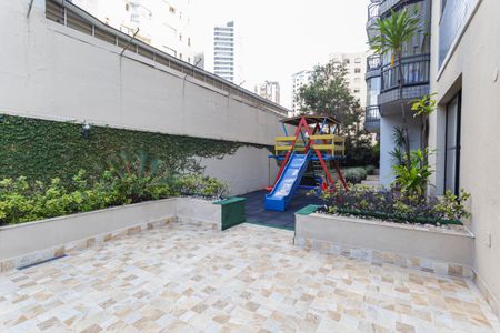 Apartamento à venda com 43m², 1 quarto e 1 vaga Apartamento à venda com 43m², 1 quarto e 1 vagaÁrea comum - Playground