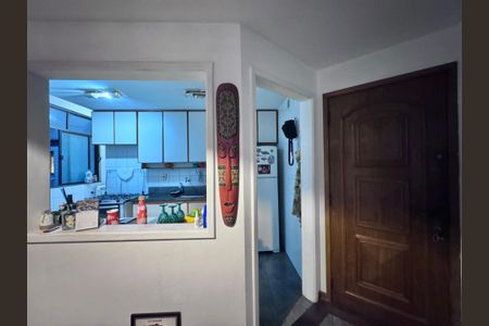 Apartamento à venda com 86m², 2 quartos e 1 vagaCozinha