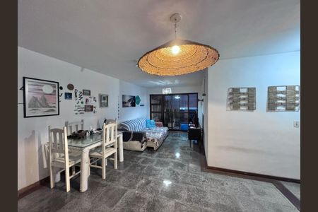Apartamento à venda com 86m², 2 quartos e 1 vagaSala