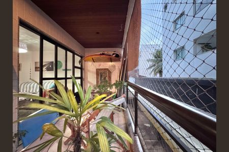 Apartamento à venda com 86m², 2 quartos e 1 vagaVaranda