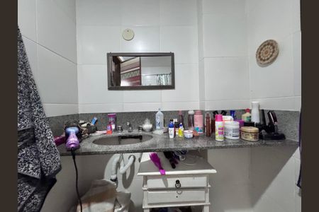 Apartamento à venda com 86m², 2 quartos e 1 vagaBanheiro da Suite