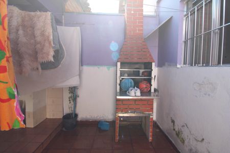 Casa à venda com 129m², 2 quartos e 1 vagaÁrea de Serviço