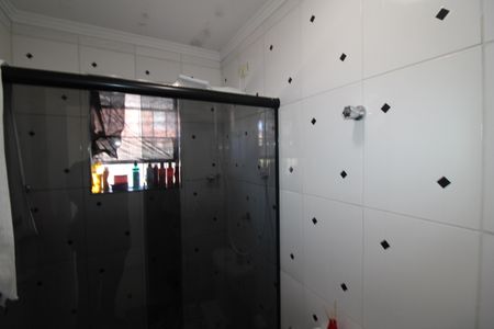 Casa à venda com 129m², 2 quartos e 1 vagaBanheiro