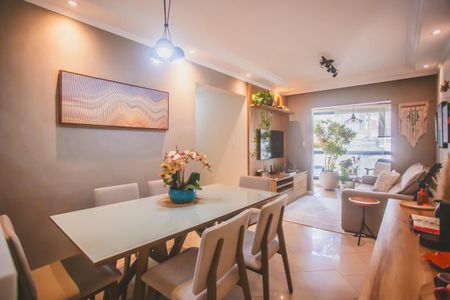 Apartamento à venda com 74m², 3 quartos e 2 vagasSala de Jantar