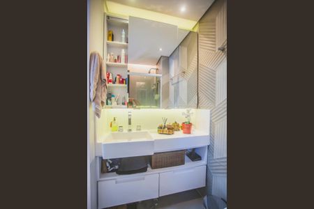 Apartamento à venda com 74m², 3 quartos e 2 vagasBanheiro Suíte