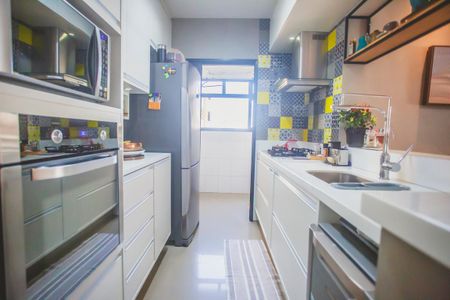 Apartamento à venda com 74m², 3 quartos e 2 vagasCozinha
