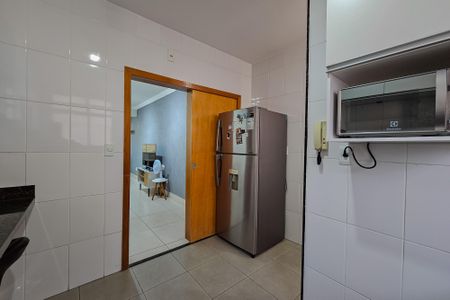 Apartamento à venda com 67m², 2 quartos e 1 vaga Apartamento à venda com 67m², 2 quartos e 1 vagaCozinha e Área de Serviço