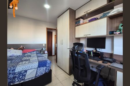 Apartamento à venda com 92m², 3 quartos e 2 vagasQuarto 2
