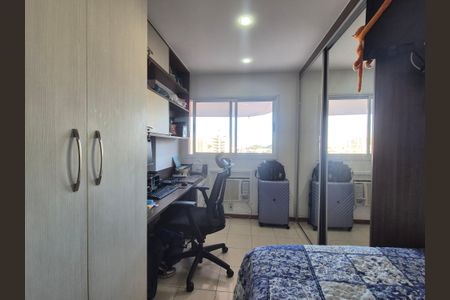Apartamento à venda com 92m², 3 quartos e 2 vagasQuarto 2