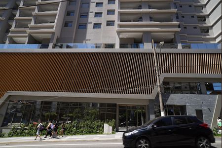 Apartamento para alugar com 63m², 2 quartos e 1 vagaFachada