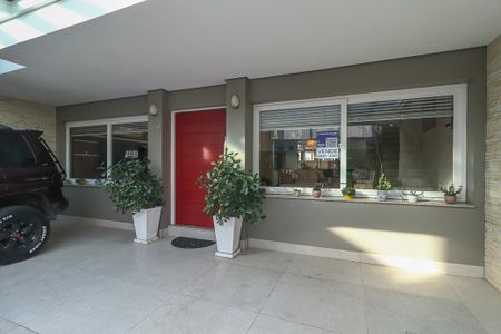 Casa de condomínio à venda com 220m², 3 quartos e sem vagaPlaca