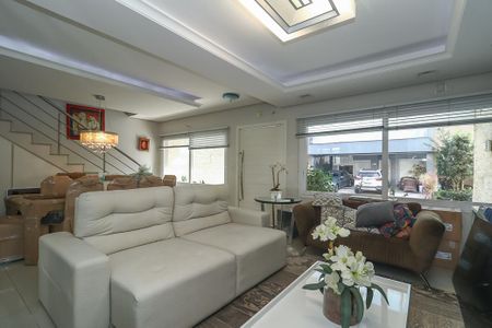 Casa de condomínio à venda com 220m², 3 quartos e sem vagaSala