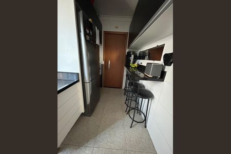 Apartamento à venda com 75m², 3 quartos e 1 vagaCozinha