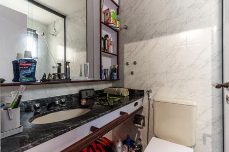 Studio à venda com 34m², 1 quarto e 1 vaga Studio à venda com 34m², 1 quarto e 1 vagaBanheiro