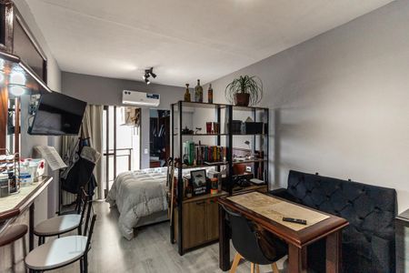 Studio à venda com 34m², 1 quarto e 1 vaga Studio à venda com 34m², 1 quarto e 1 vagaStudio