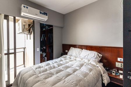 Studio à venda com 34m², 1 quarto e 1 vaga Studio à venda com 34m², 1 quarto e 1 vagaStudio