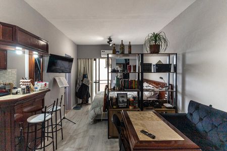 Studio à venda com 34m², 1 quarto e 1 vaga Studio à venda com 34m², 1 quarto e 1 vagaStudio