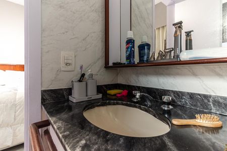 Studio à venda com 34m², 1 quarto e 1 vaga Studio à venda com 34m², 1 quarto e 1 vagaBanheiro