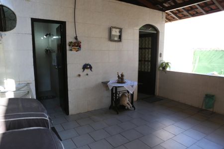 Casa para alugar com 300m², 5 quartos e 3 vagasÁrea de Serviço