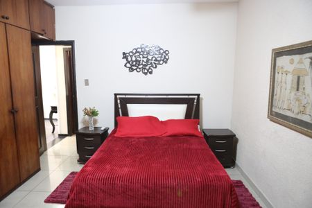 Casa para alugar com 300m², 5 quartos e 3 vagasQuarto 4