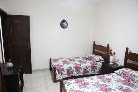 Casa para alugar com 300m², 5 quartos e 3 vagasQuarto 2